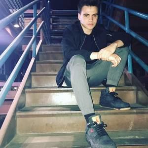 Meet your Posher, Kai